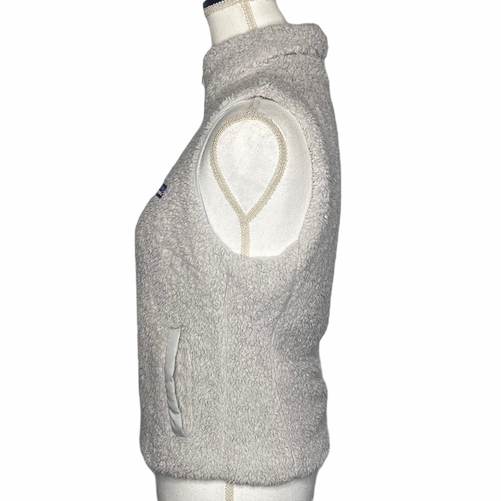 Patagonia Fleece Women’s Vest - Picture 7 of 12